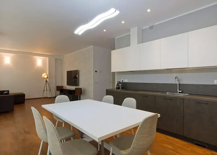 Stema Luxury Apartment